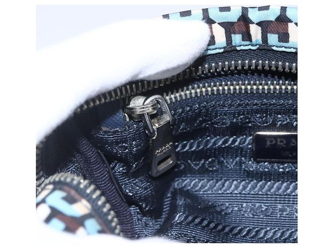 Pochette Prada Nylon Blu Argento Auth 159464 - vista 17