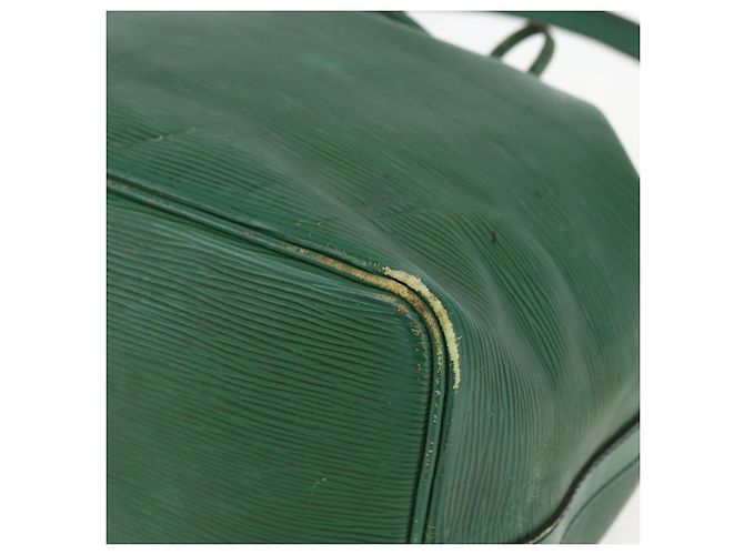 Noe LOUIS VUITTON Borsa a Spalla Petit Noé Epi Verde M44104 LV Auth 159220 - vista 10