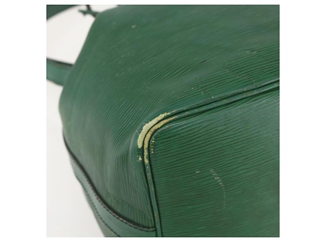 Noe LOUIS VUITTON Borsa a Spalla Petit Noé Epi Verde M44104 LV Auth 159220 - vista 11