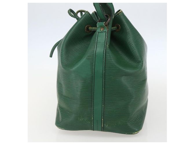 Noe LOUIS VUITTON Borsa a Spalla Petit Noé Epi Verde M44104 LV Auth 159220 - vista 5