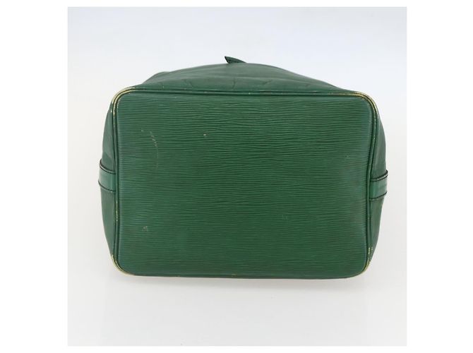 Noe LOUIS VUITTON Borsa a Spalla Petit Noé Epi Verde M44104 LV Auth 159220 - vista 9