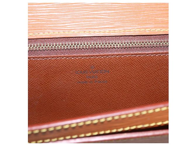 LOUIS VUITTON Borsa a Mano Dragonne Epi Serie Beige LV Auth ep12601 - vista 14