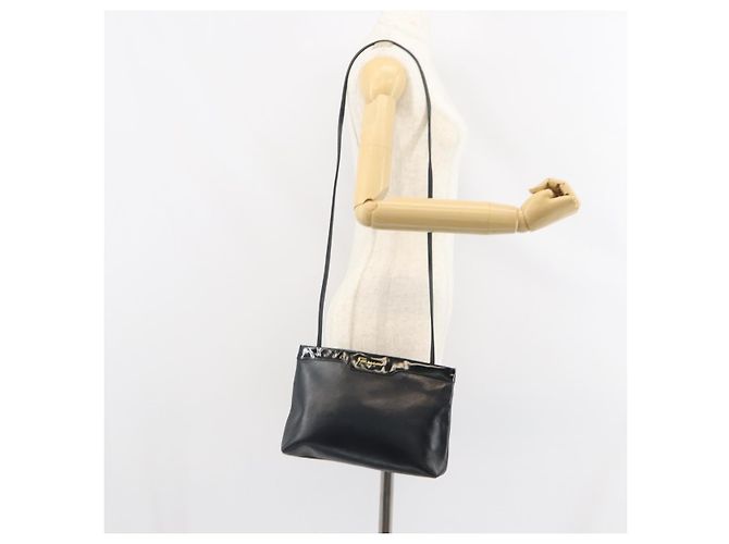 Borsa a Spalla Salvatore Ferragamo in Pelle Nera e Oro Auth BA9418 Nero D'oro - vista 21