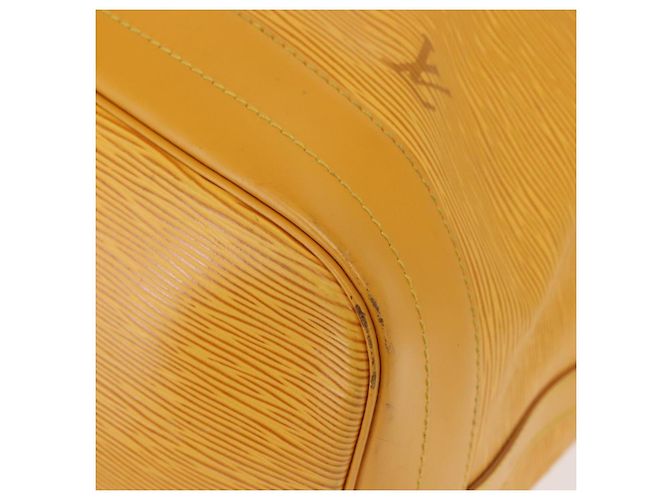 LOUIS VUITTON Borsa a Spalla Epi Noe Tassili Gialla M44009 LV Auth 158235 - vista 11