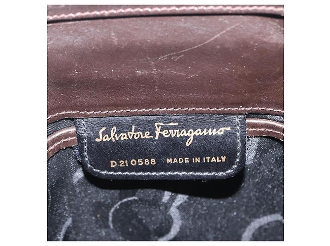 Salvatore Ferragamo Borsa a Spalla Vala in Pelle Marrone Scuro Oro Auth BA9386 D'oro - vista 15
