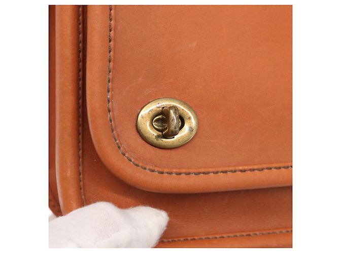 Borsa a tracolla in pelle marrone Coach Auth am10204 - vista 15