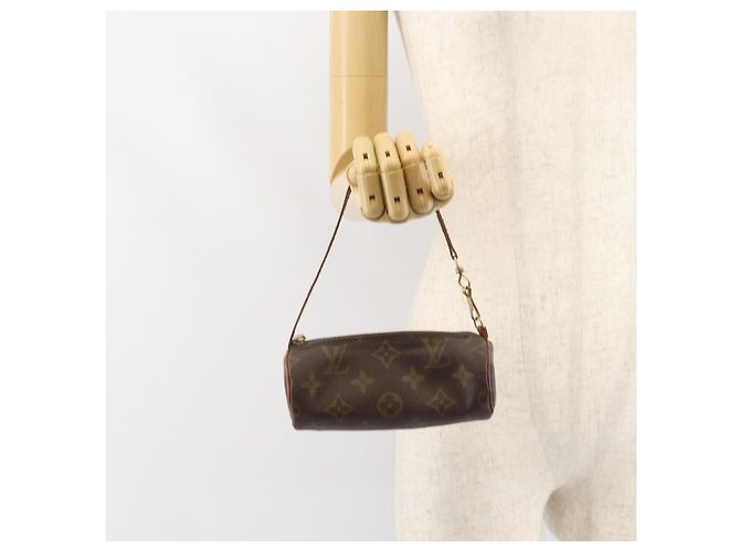 LOUIS VUITTON Pochette Papillon Monogramma LV Auth 159244 - vista 18
