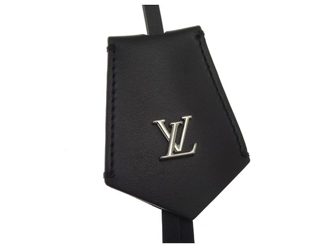 Louis Vuitton Midnight Pearl Stackable Bag Charm Black Silvery - view 3