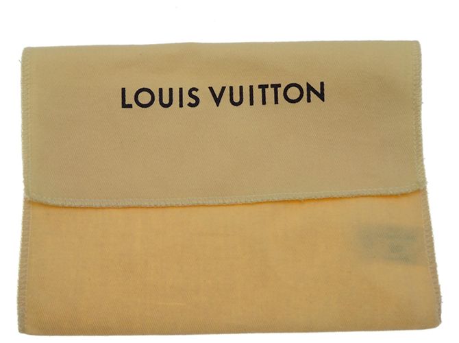Louis Vuitton Midnight Pearl Stackable Bag Charm Black Silvery - view 7