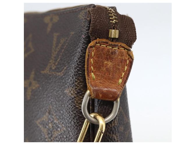 Pochette Accessoires NM en lona Monogram Louis Vuitton Castaño - vista 6