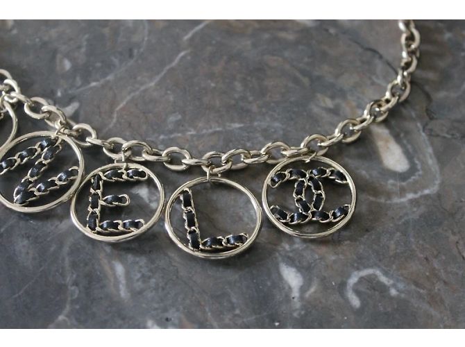 Collana Chanel in metallo argentato con lettere CHANEL Argento - vista 10