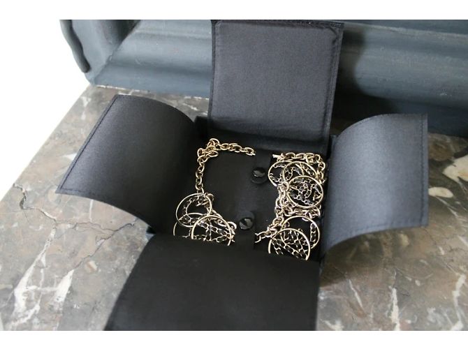 Collana Chanel in metallo argentato con lettere CHANEL Argento - vista 4