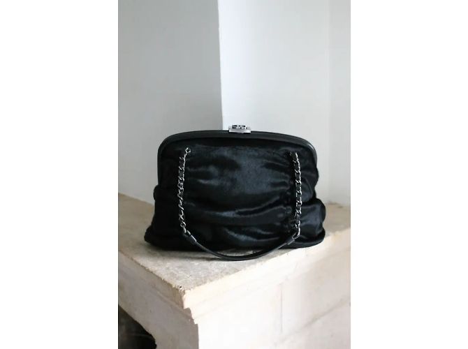 Borsa in pelle e pelo di puledro nero di Chanel - vista 7