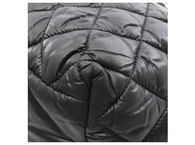 Borsa Tote Piccola Coco Cocoon di Chanel Nero - vista 7