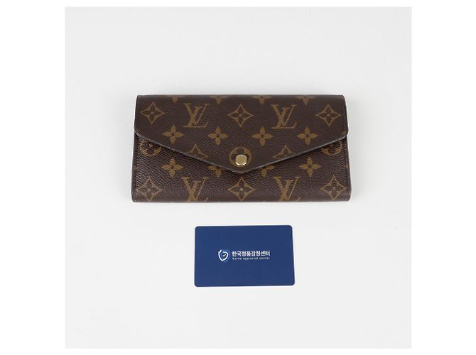 Louis Vuitton Portafoglio Lungo Sarah Marrone - vista 9