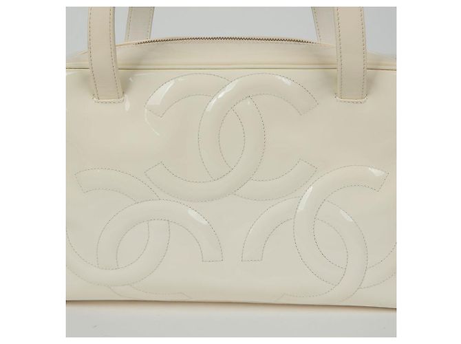 Chanel Borsa da bowling con logo Triple Cc Bianco - vista 3