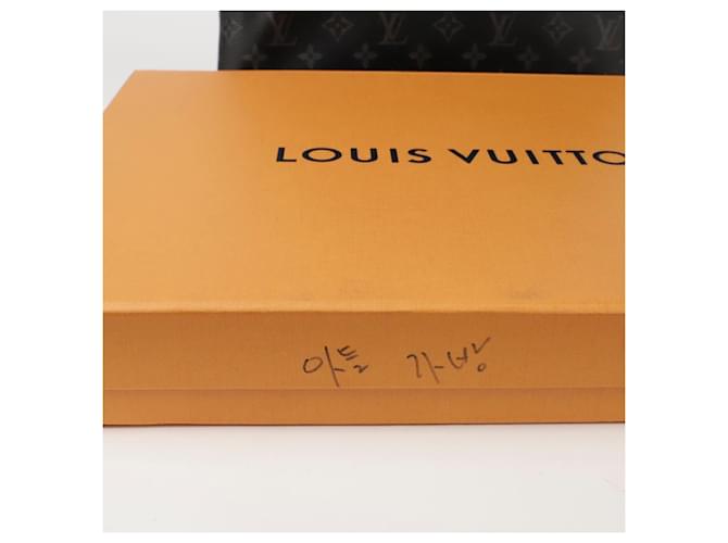 Louis Vuitton Clutch Pochette Apollo Nero - vista 8