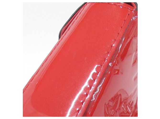 Borsa a Spalla Lucy Vernis Louis Vuitton Rosso Fuschia - vista 7