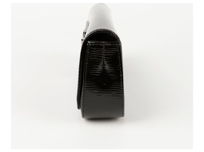 Louis Vuitton Borsa Clutch Epi Sobe Nero - vista 3