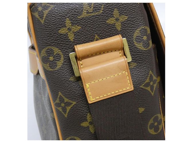 Bolso de Hombro Abess Monogram Louis Vuitton Castaño - vista 7