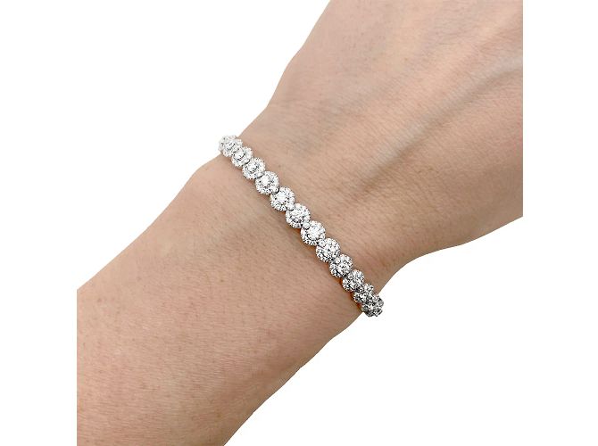 Bracciale Messika, "Joy Diamond Halo", diamanti, oro bianco. - vista 2
