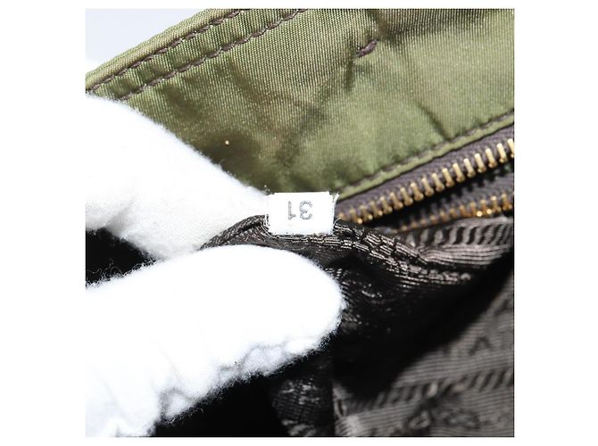 PRADA Borsa a mano in nylon verde oro Auth 159309 D'oro - vista 22