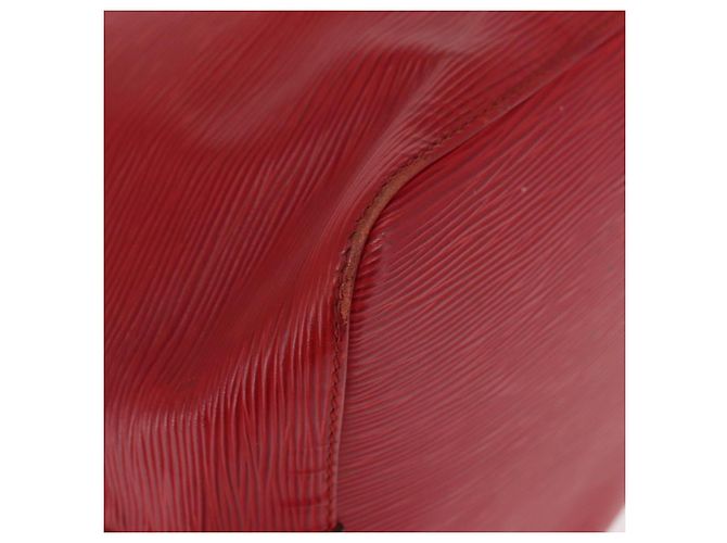 Noe LOUIS VUITTON Borsa a Spalla Petit Noé Epi Rossa M44107 LV Auth 157304 Rosso - vista 15