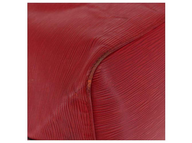 Noe LOUIS VUITTON Borsa a Spalla Petit Noé Epi Rossa M44107 LV Auth 157304 Rosso - vista 9