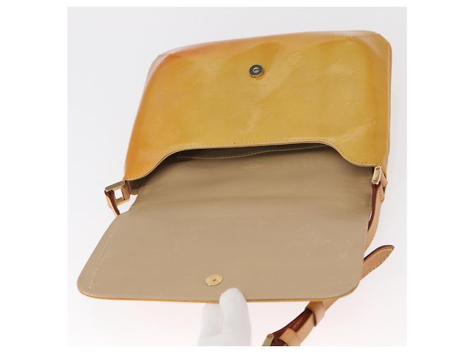 LOUIS VUITTON Bolsa Thompson Street Monogram Vernis Bege M91301 LV Auth gh1566 - vista 10