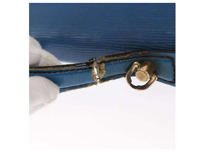 LOUIS VUITTON Borsa Porta Documenti a Tracolla Epi Blu Toledo LV Auth 160443 - vista 8