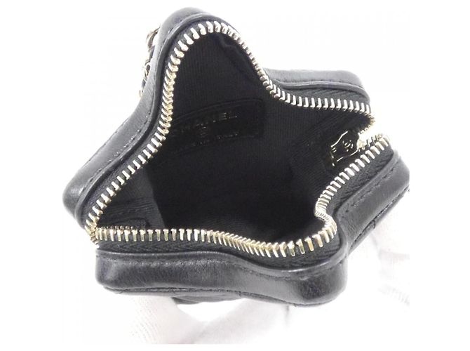Charm per borsa Chanel AP4985 Nero - vista 7