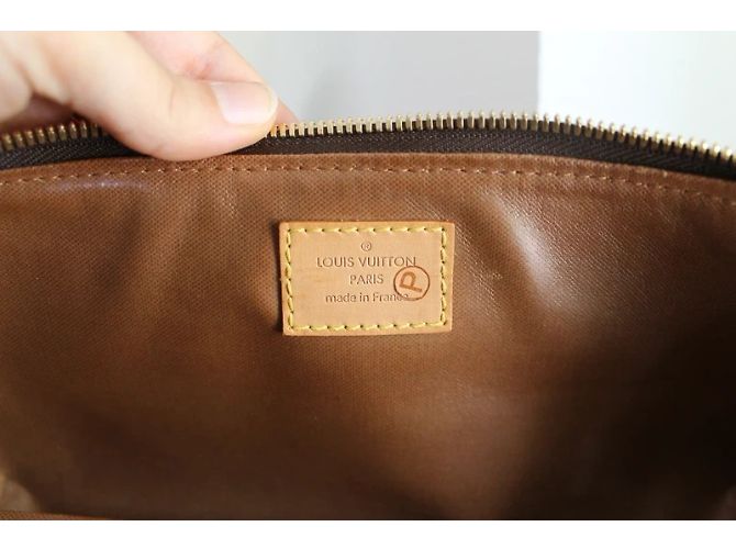Louis Vuitton Monogramm-Canvas-Schuhbedarfstasche Braun - Ansicht 6