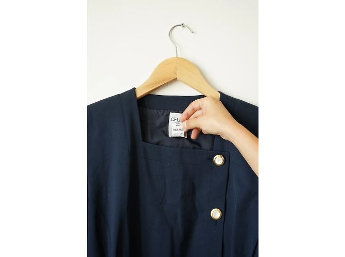 Céline Kleid aus marineblauer Wolle mit Schulterpolstern - Ansicht 7