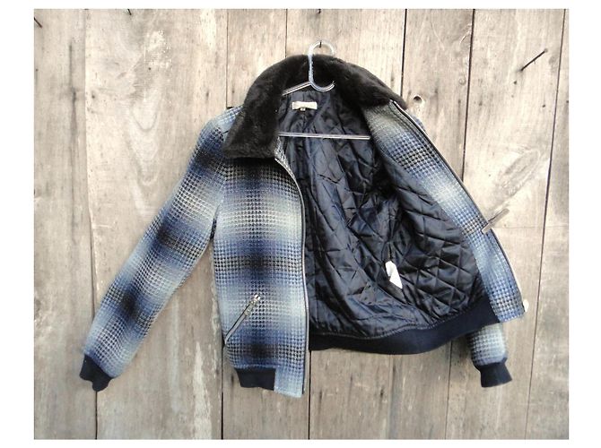 Paul & Joe Winterjacke aus blauer Wolle - Ansicht 6