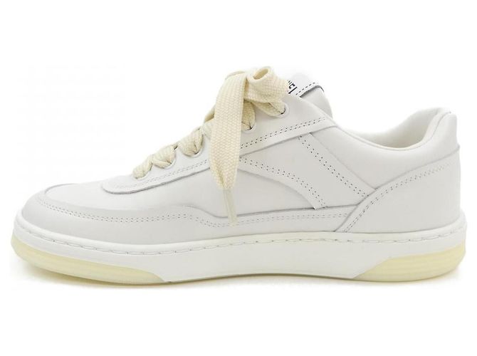 Timeless Chanel Kalbsleder Sneakers Weiß - Ansicht 2