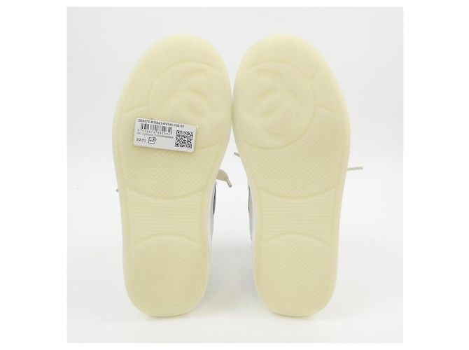 Timeless Chanel Kalbsleder Sneakers Weiß - Ansicht 4