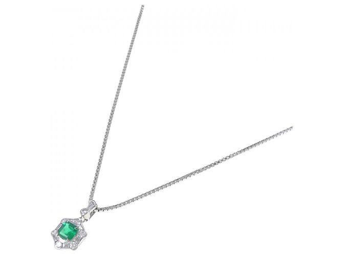 Autre Marque Platinum Emerald Diamond Necklace Silvery - view 2