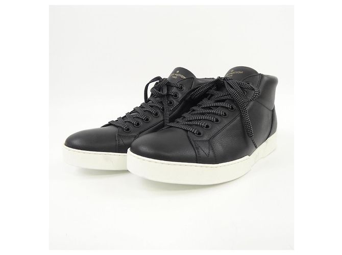 Sneakers Louis Vuitton Nero - vista 3