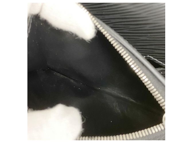 Cartera Compacta Tri-fold Twist Epi Louis Vuitton Negro - vista 6
