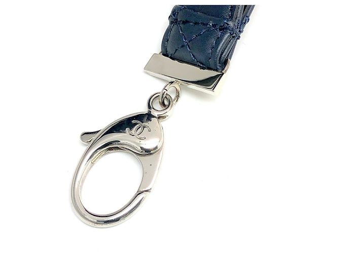 Portachiavi Chanel Matelassé Blu Navy - vista 2