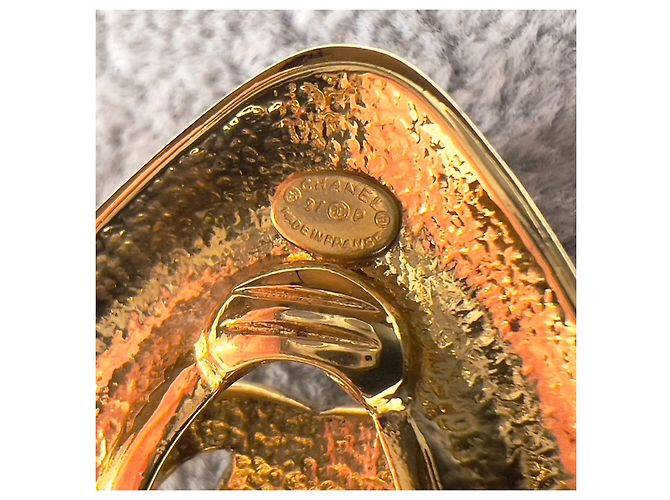Orecchini a clip in tono oro Chanel Coco Mark 97P D'oro - vista 8