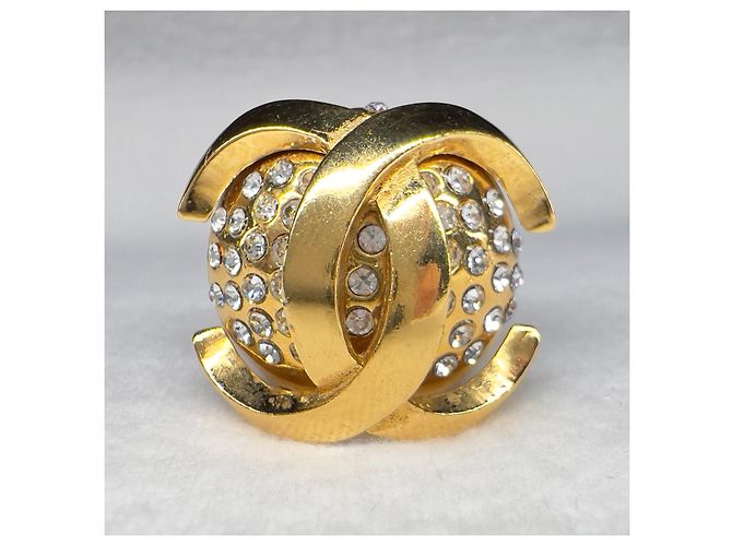 Orecchini a clip con logo CC Chanel raro in strass dorati D'oro - vista 3