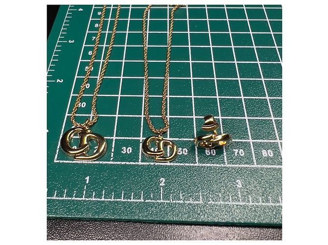 Set collana, orecchini e bracciale Christian Dior con scatola D'oro - vista 9