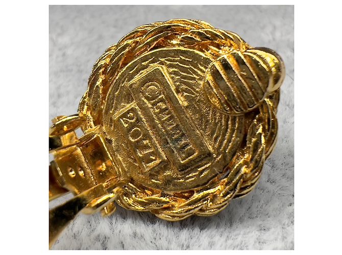 Orecchini a clip in pietra verde Gripoix 2071 di Chanel D'oro - vista 10