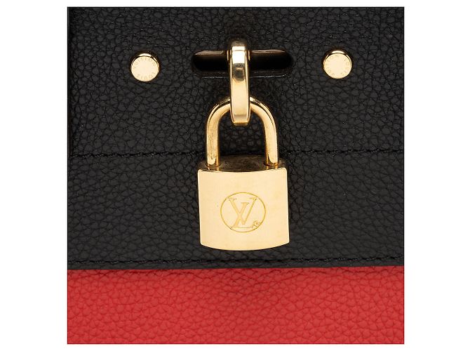 Borsa Tote City Steamer PM in Taurillon Louis Vuitton Nero - vista 10