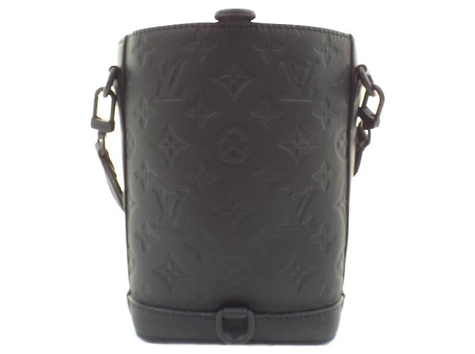 Noe Borsa a Spalla Noé Monogram Shadow in Pelle di Vitello Louis Vuitton Nero - vista 2