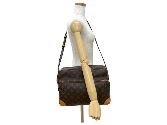 Sac à main en cuir Monogram Nile de Louis Vuitton Métallisé Bronze - vue 3