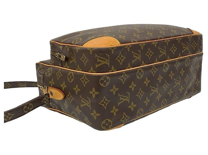 Sac à main en cuir Monogram Nile de Louis Vuitton Métallisé Bronze - vue 8