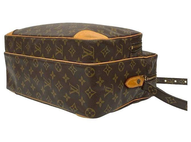 Sac à main en cuir Monogram Nile de Louis Vuitton Métallisé Bronze - vue 9