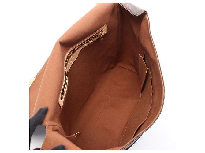 Borsa a Spalla Abbesses Monogramma Louis Vuitton Marrone - vista 3